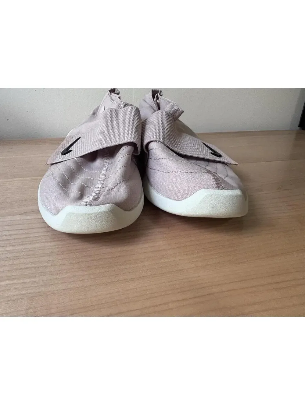 Nike Air x Fear Of God Pale‎ Pink Sneakers US 8.5